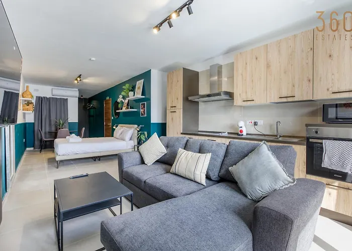Urban Square Elite Suites By 360 Estates