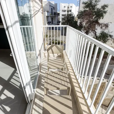 Urban Square Elite Suites By 360 Estates Pieta Exterior photo