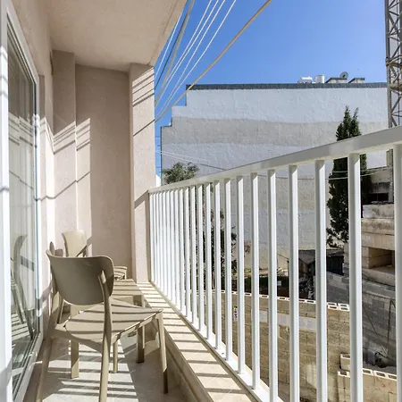 Urban Square Elite Suites By 360 Estates Pieta Exterior photo